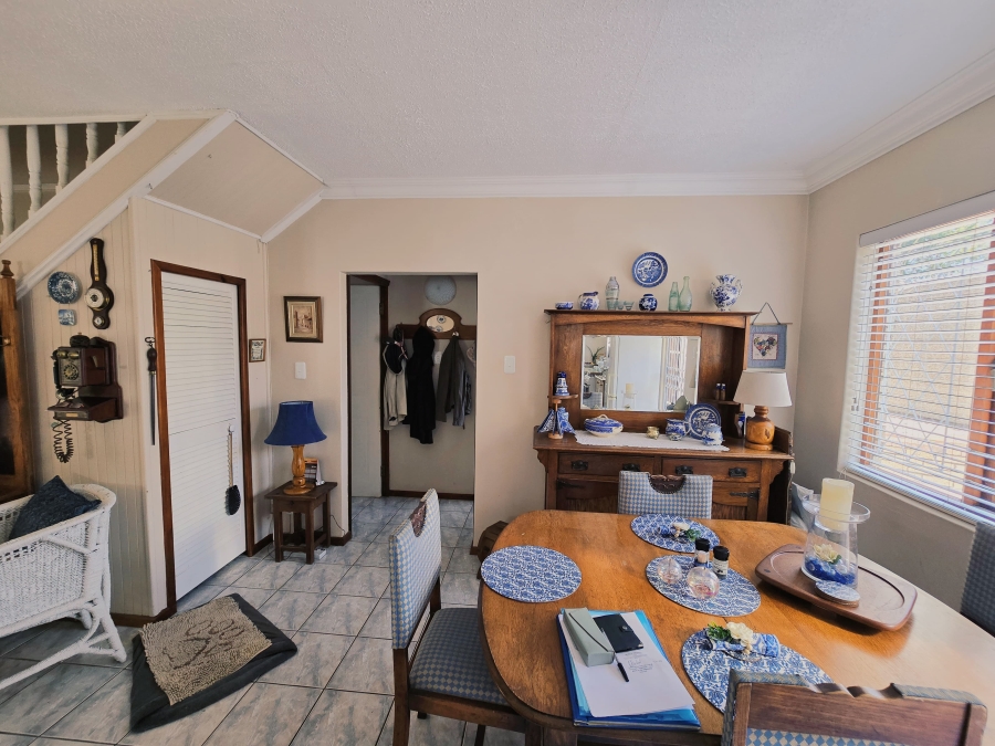 3 Bedroom Property for Sale in Dormehls Drift Western Cape